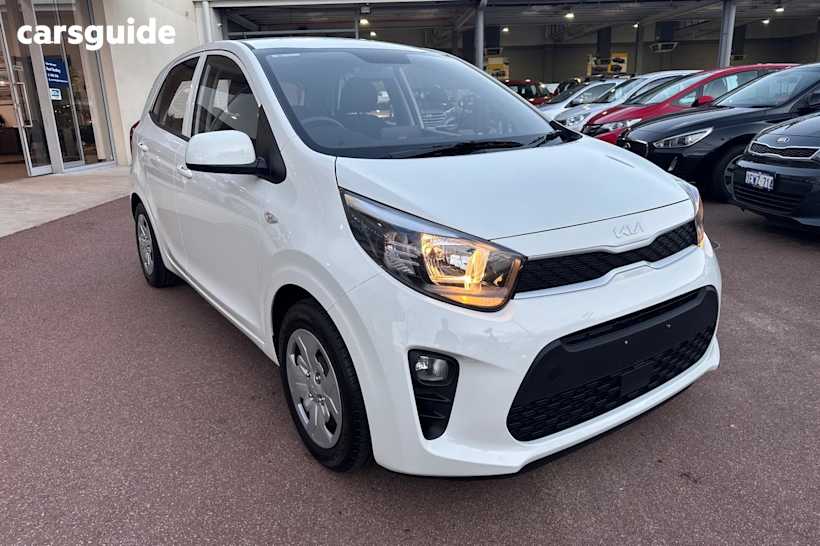 White 2022 Kia Picanto Hatch S F