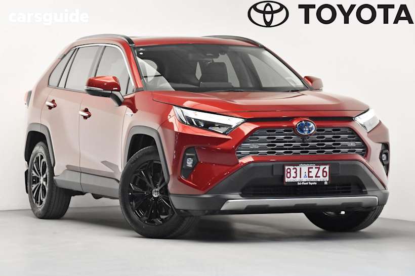 Red 2022 Toyota RAV4 SUV CRUISER 4X4