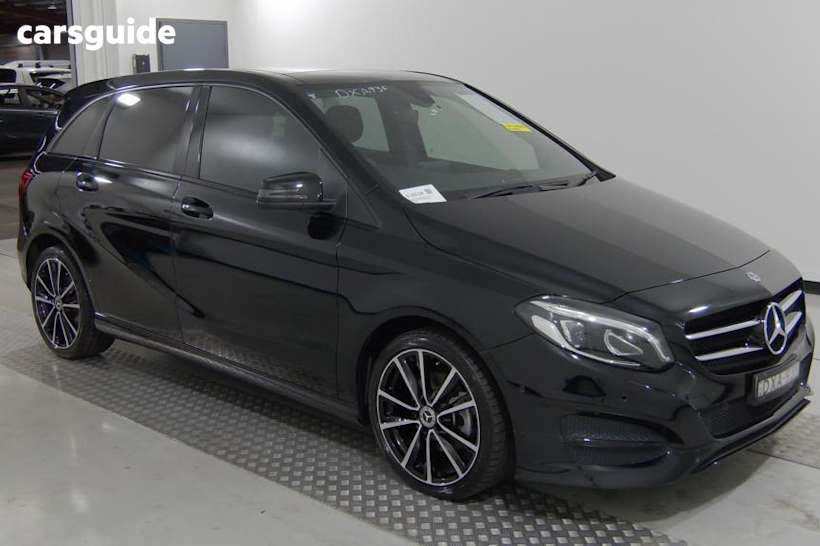 Black 2018 Mercedes-Benz B180 Hatchback
