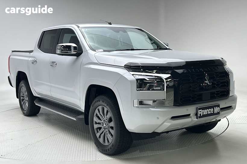 White 2024 Mitsubishi Triton Ute Tray GLS 4X4