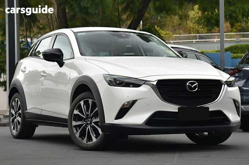 White 2025 Mazda CX-3 SUV G20 EVOLVE F