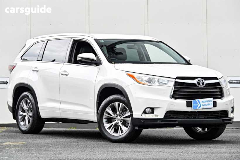 White 2014 Toyota Kluger SUV GXL F