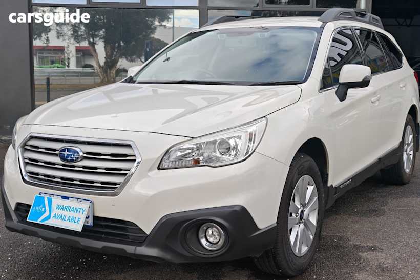 White 2017 Subaru Outback Wagon 2.0D