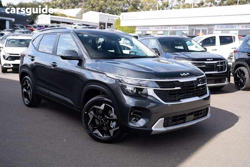 Grey 2025 Kia Seltos Wagon Sport+ (Awd)