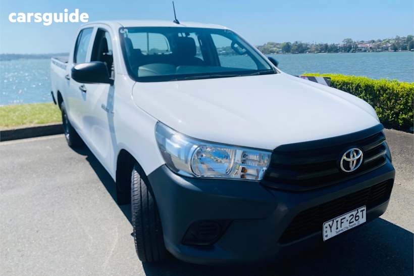 White 2017 Toyota Hilux Ute Tray WORKMATE R