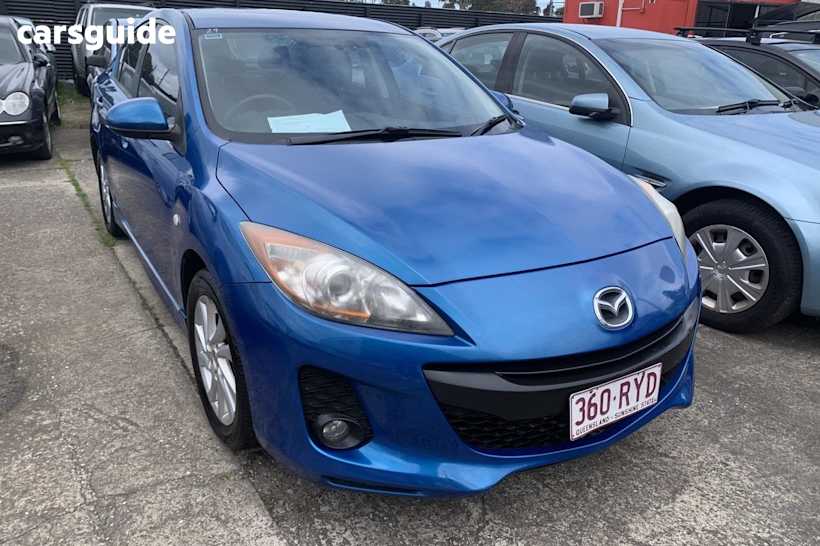 Blue 2011 Mazda Mazda3 Sedan MAXX SPORT