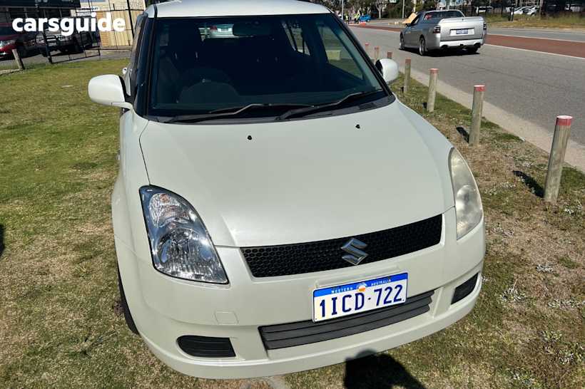 2006 Suzuki Swift Hatchback S