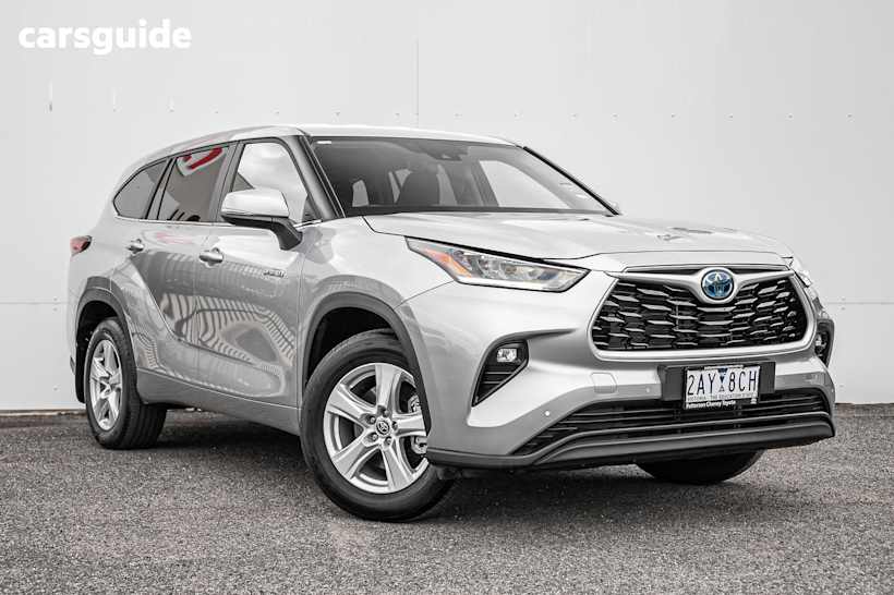 Silver 2024 Toyota Kluger SUV GX 4X4