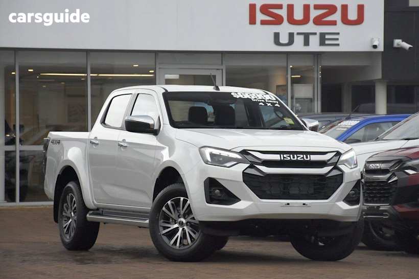 White 2024 Isuzu D-MAX Crew Cab Utility Ls-U+ (4X4)