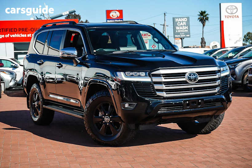 Black 2022 Toyota Landcruiser Wagon Lc300 Sahara (4X4)