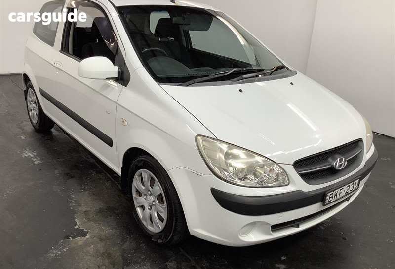 White 2009 Hyundai Getz Hatchback Sx