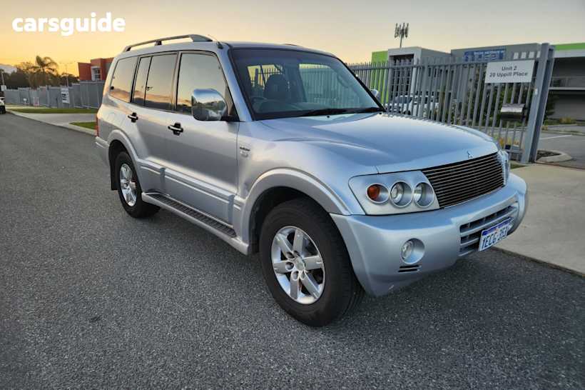 Silver 2006 Mitsubishi Pajero Wagon Vr-X Lwb (4X4)