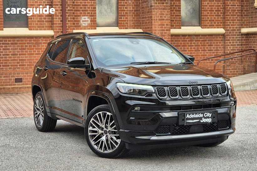Black 2024 Jeep Compass Wagon Summit E-Hybrid (Mhev)