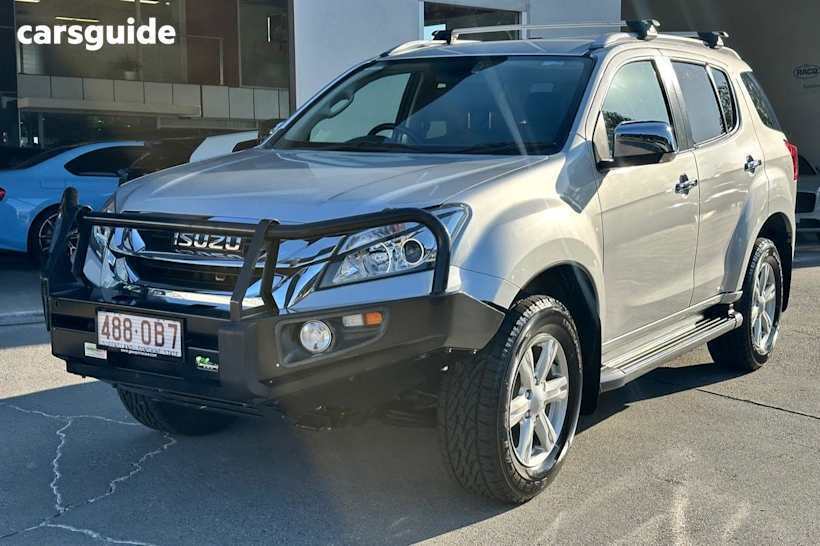Silver 2014 Isuzu MU-X SUV LS-T 4X4
