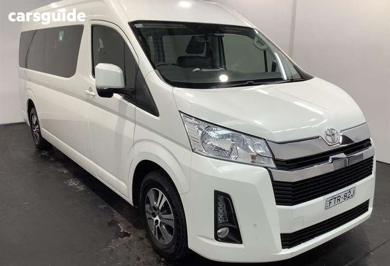 White 2020 Toyota HiAce Bus Slwb Commuter (12 Seats)