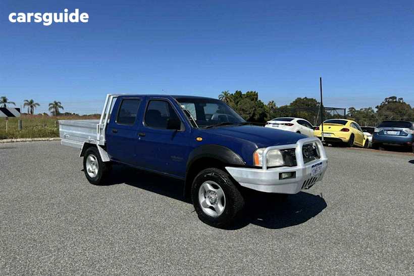 Blue 2004 Nissan Navara Dual Cab Pick-up Dx (4X4)
