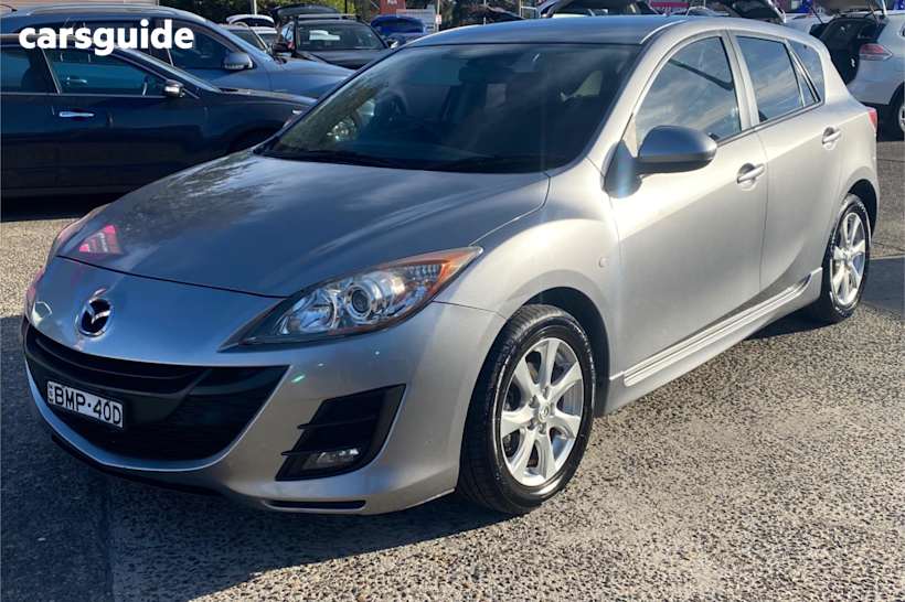 Silver 2009 Mazda Mazda3 Hatch MAXX SPORT F
