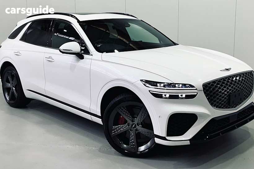 White 2024 Genesis GV70 SUV 3.5T AWD SPORT 4X4