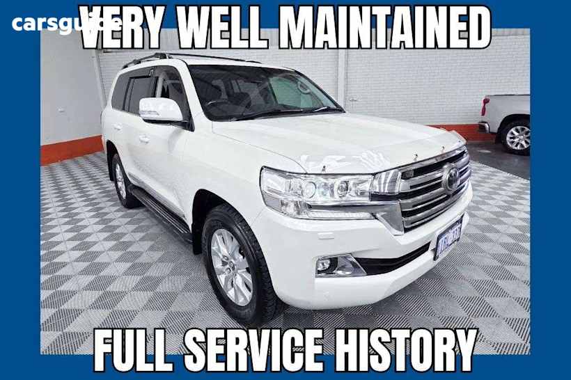 White 2017 Toyota Landcruiser SUV SAHARA 4X4