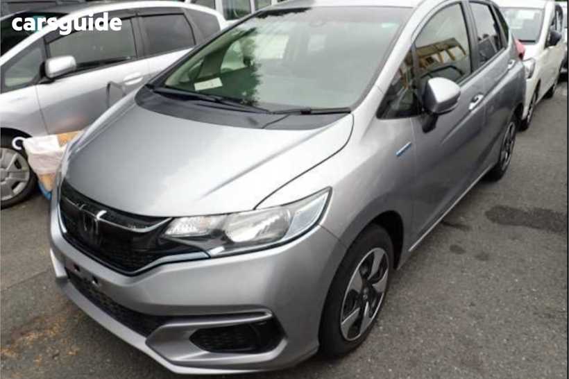 Silver 2019 Honda Fit Hatch HYBRID F
