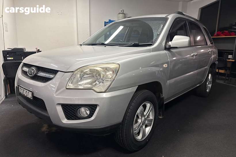 Silver 2009 Kia Sportage Wagon Lx (Fwd)