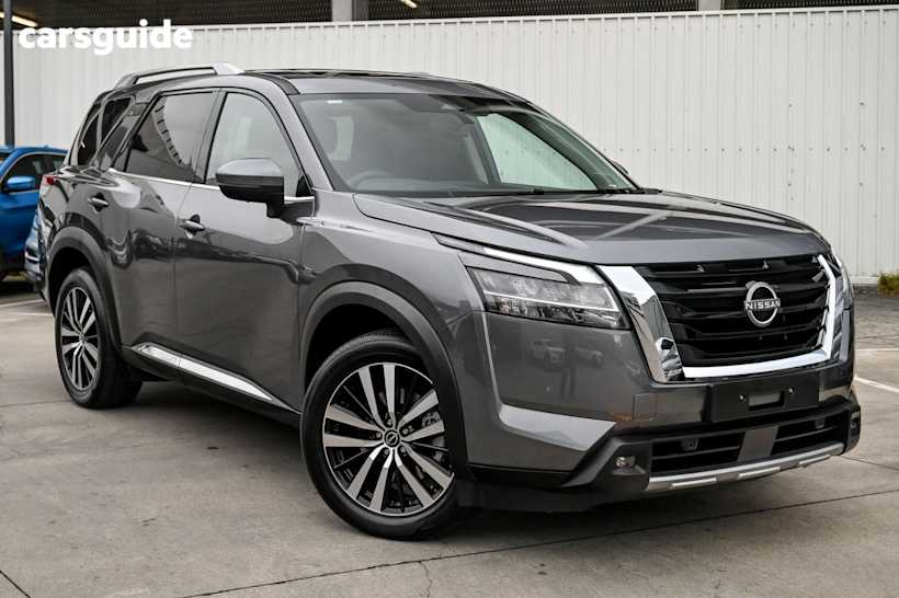 Grey 2023 Nissan Pathfinder SUV TI-L 4X4