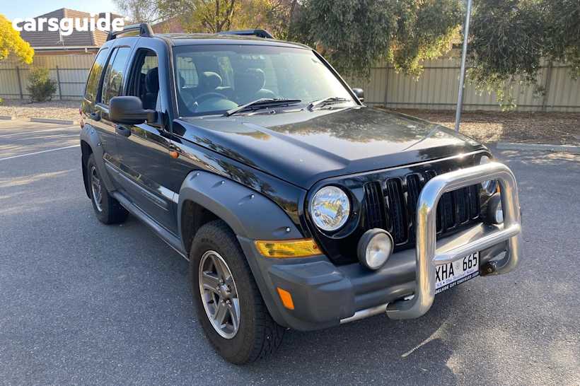 Black 2005 Jeep Cherokee SUV RENEGADE 4X4