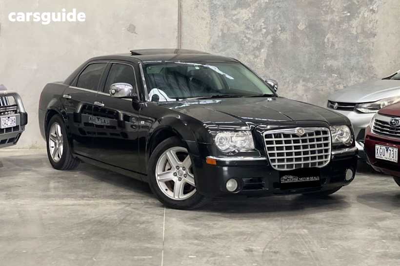Black 2011 Chrysler 300C Sedan 5.7 Hemi V8
