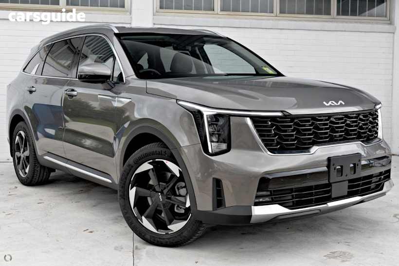 Brown 2025 Kia Sorento SUV SPORT+ 4X4