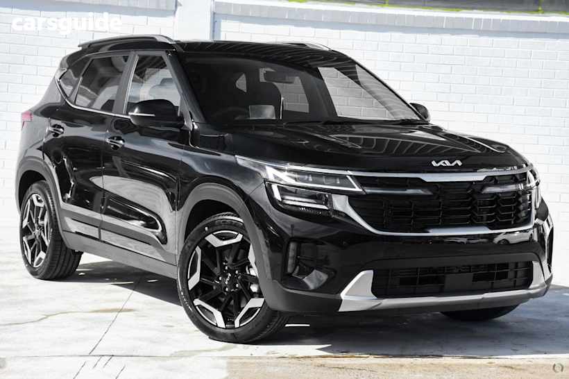 Black 2025 Kia Seltos SUV GT-LINE 4X4