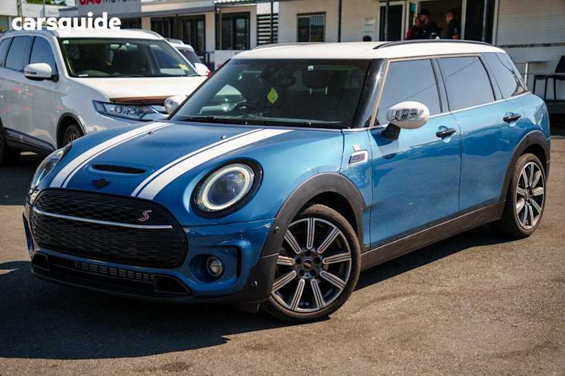 Blue 2023 Mini Clubman Wagon Cooper S Classic