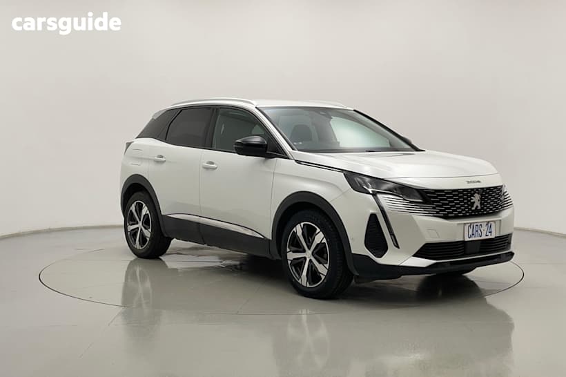 White 2022 Peugeot 3008 Wagon Allure 1.6 Thp