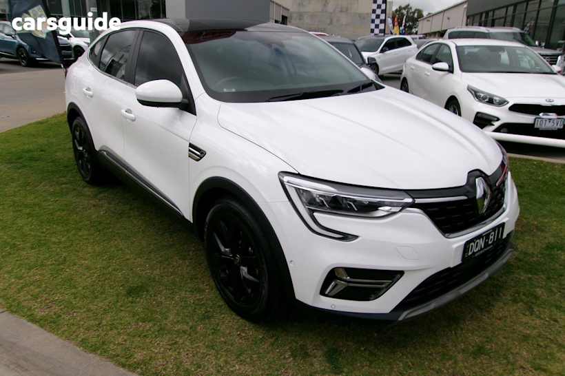 White 2023 Renault Arkana SUV ZEN F