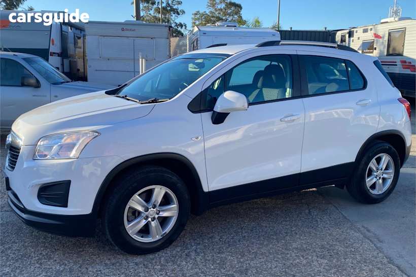 White 2016 Holden Trax SUV LS F