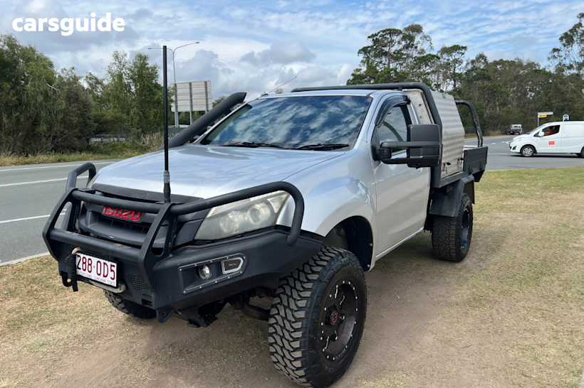 Silver 2016 Isuzu D-MAX Cab Chassis Sx (4X4)