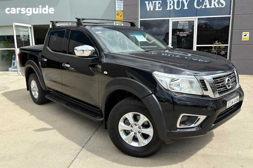 Black 2017 Nissan Navara Ute Tray RX R