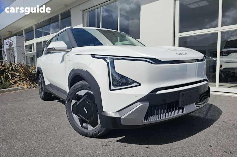 White 2024 Kia EV5 Wagon Air 2Wd Sr