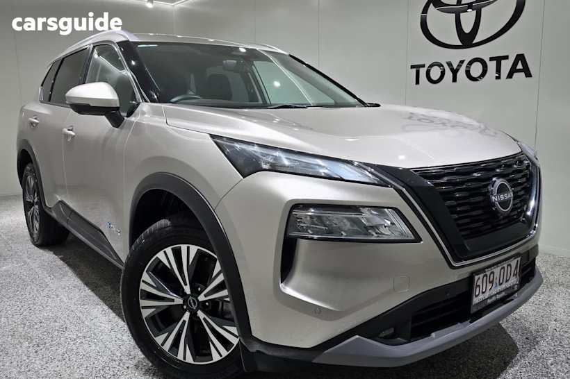 Silver 2023 Nissan X-Trail Wagon St-L (4Wd) E-Power (Hybrid)