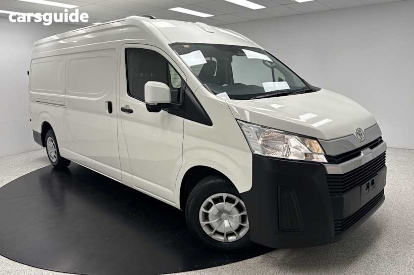 White 2022 Toyota HiAce OtherCar COMMUTER R