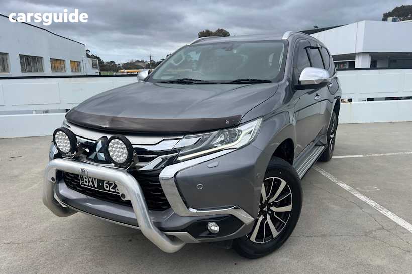 Grey 2018 Mitsubishi Pajero Sport SUV EXCEED 4X4