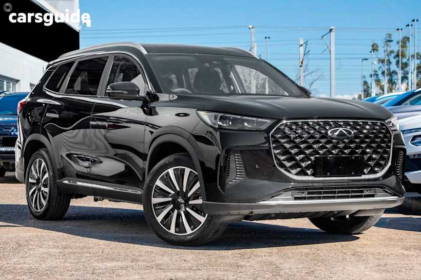Black 2025 Chery Tiggo 8 SUV SUPER HYBRID ULTIMATE F