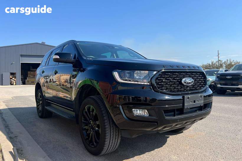 Black 2022 Ford Everest SUV SPORT 4X4