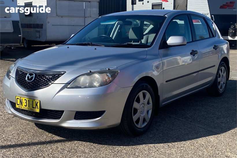 Silver 2005 Mazda Mazda3 Hatch NEO F
