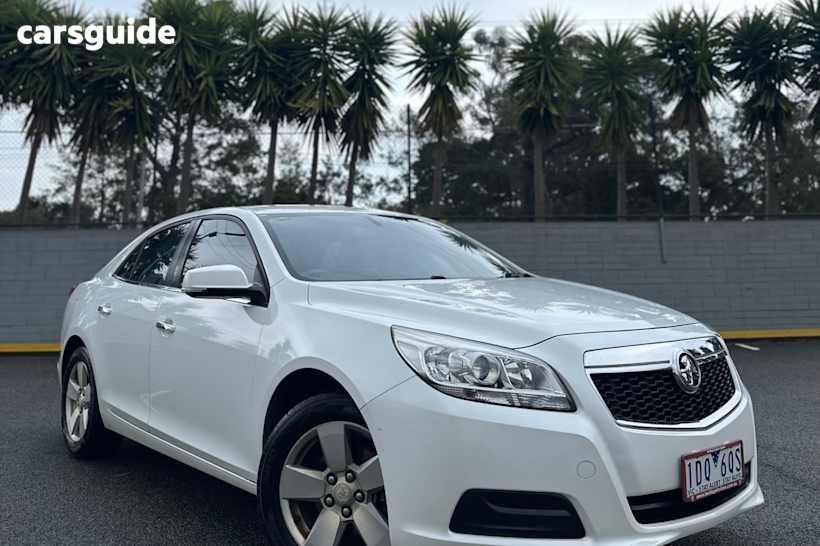 White 2014 Holden Malibu Sedan Cd