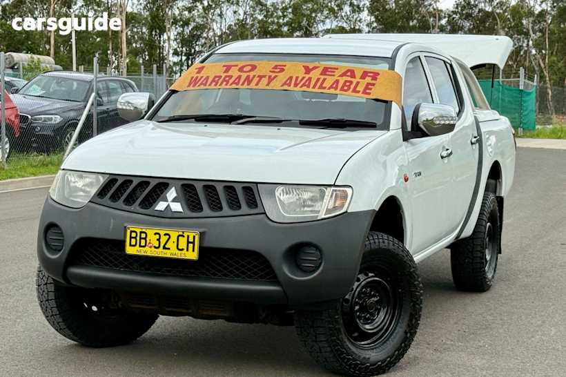White 2009 Mitsubishi Triton Double Cab Utility Glx