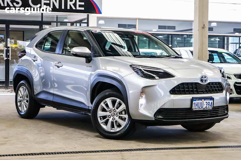 Silver 2022 Toyota Yaris Cross SUV GX F