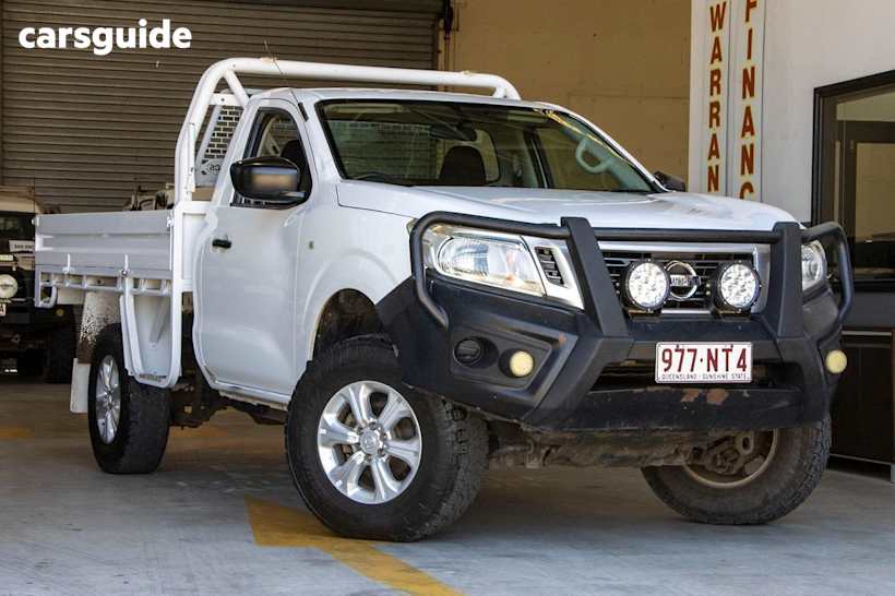 White 2017 Nissan Navara Cab Chassis Dx (4X4)