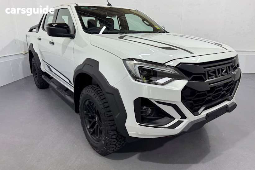White 2025 Isuzu D-MAX Ute Tray BLADE 4X4