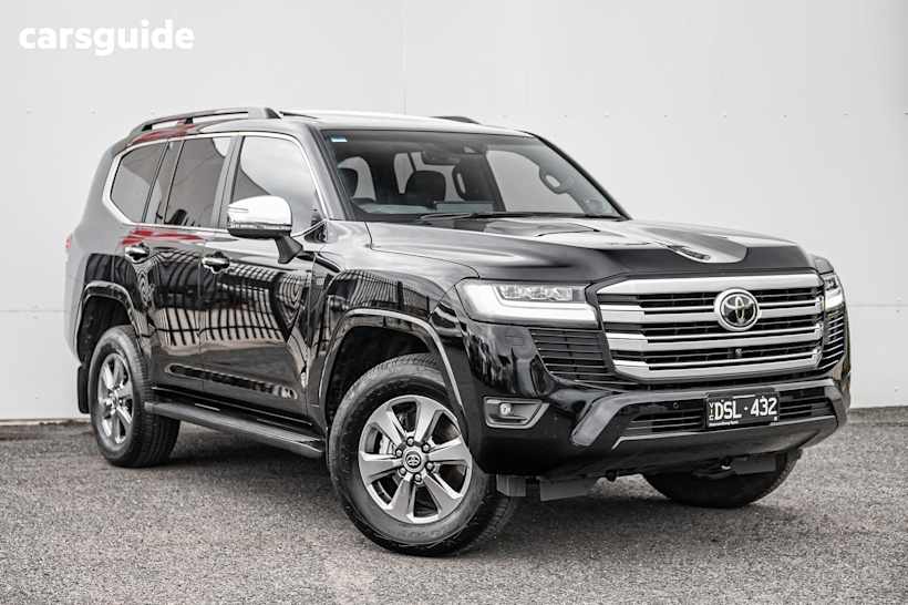 Black 2024 Toyota Landcruiser SUV SAHARA 4X4