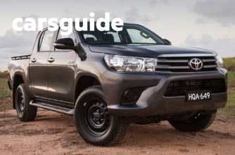 Silver 2018 Toyota Hilux Dual Cab Utility Sr (4X4)